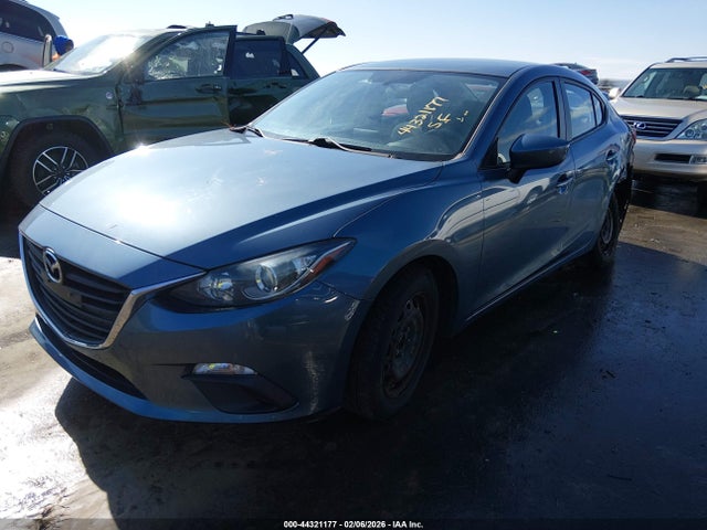 2016 MAZDA MAZDA3 3MZBM1T70GM325568 Photo 1