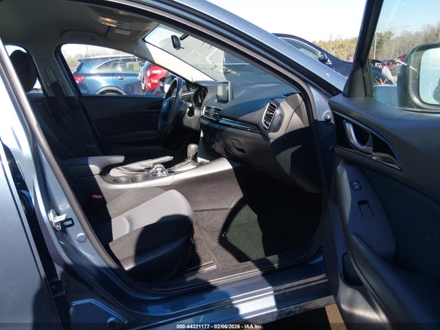 2016 MAZDA MAZDA3 3MZBM1T70GM325568 Photo 4