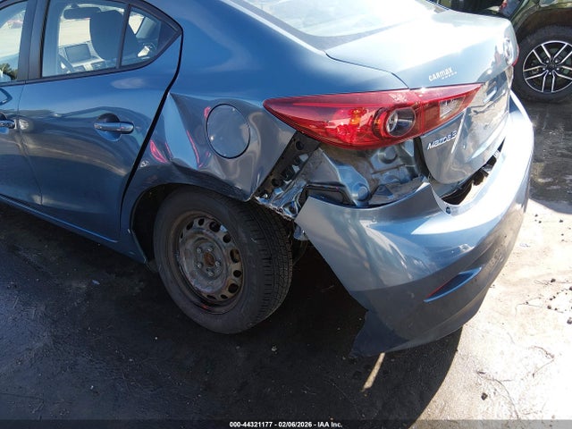 2016 MAZDA MAZDA3 3MZBM1T70GM325568 Photo 5