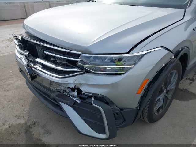 44321194 :رقم المزاد ، 3VVNB7AX6RM116805 vin ، 2024 Volkswagen Tiguan 2.0t Se/2.0t Wolfsburg Edition مزاد بيع