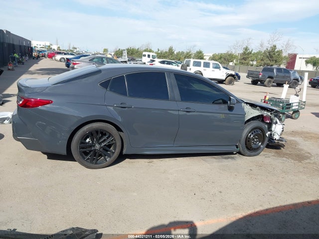4T1DAACKXSU537077 Toyota CAMRY SE
