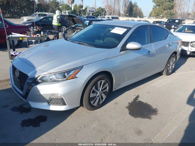 1N4BL4BV2LC161572 Nissan Altima S Fwd