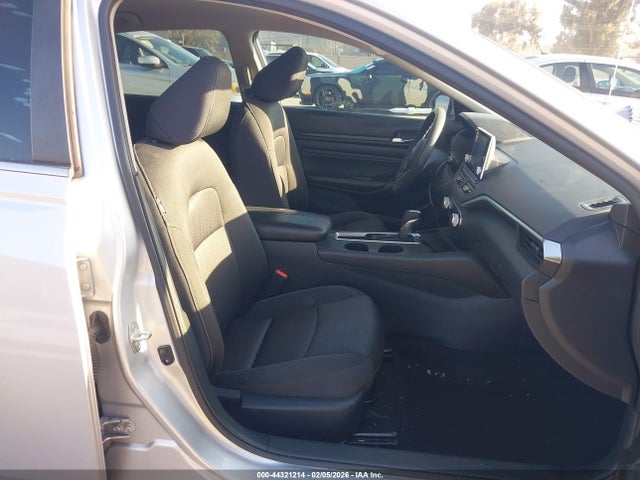 1N4BL4BV2LC161572 Nissan Altima S Fwd