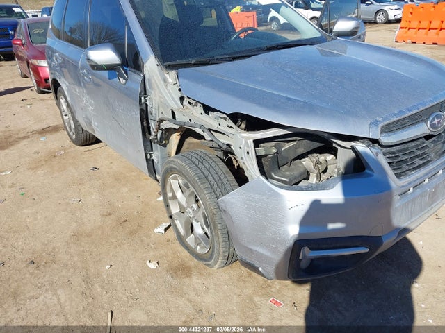 2018 Subaru Forester 2.5i Touring მანქანა იყიდება აუქციონზე, vin: JF2SJAWC6JH434070, აუქციონის ნომერი: 44321237