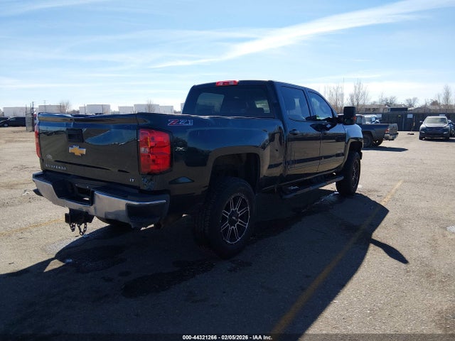 2017 CHEVROLET SILVERADO 2500HD 1GC1KVEY8HF117912 Photo 3