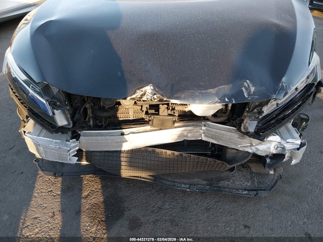 JHMZC5F11JC009462 Honda CLARITY PLUG-IN HYBRID