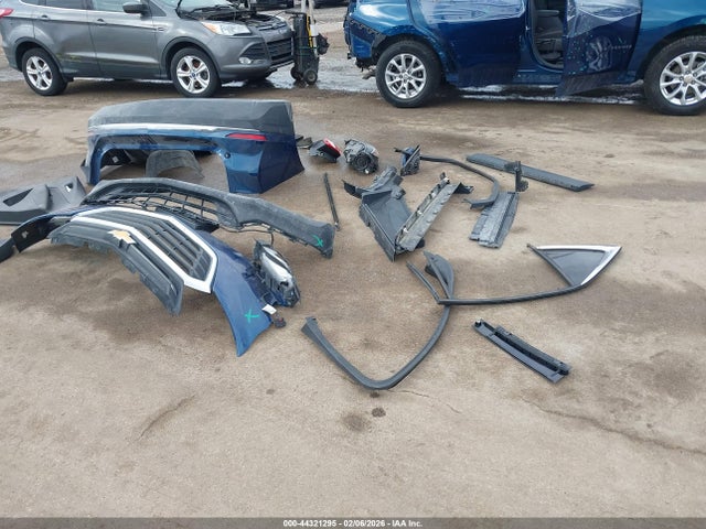 2GNAXTEVXL6116380 Chevrolet Equinox Awd 2fl