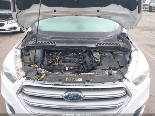 1FMCU9GD1HUE95839 Ford ESCAPE SE