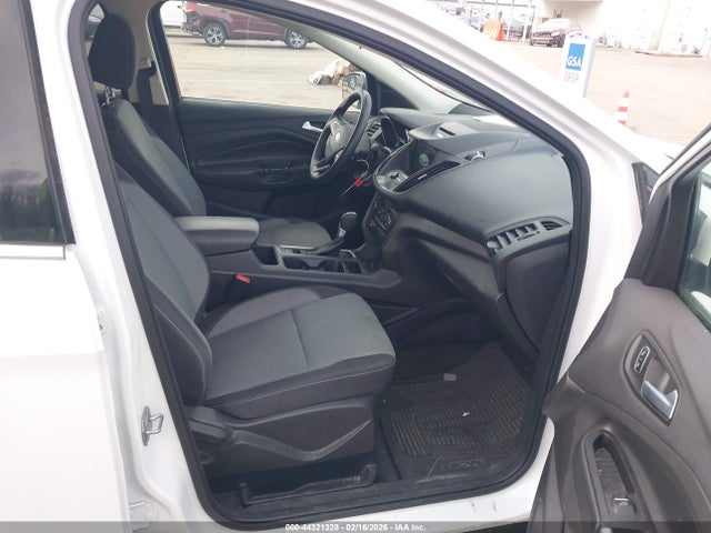 1FMCU9GD1HUE95839 Ford ESCAPE SE