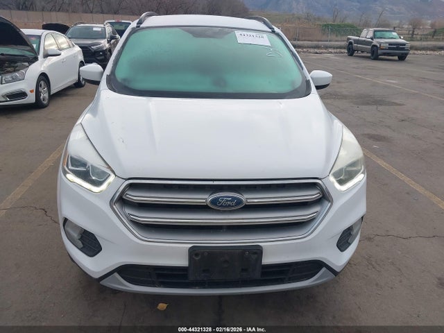 1FMCU9GD1HUE95839 Ford ESCAPE SE