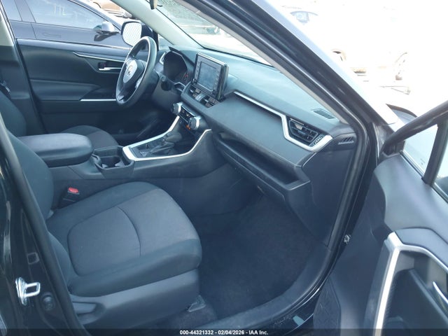 2T3P1RFV3KW066706 Toyota Rav4 Xle