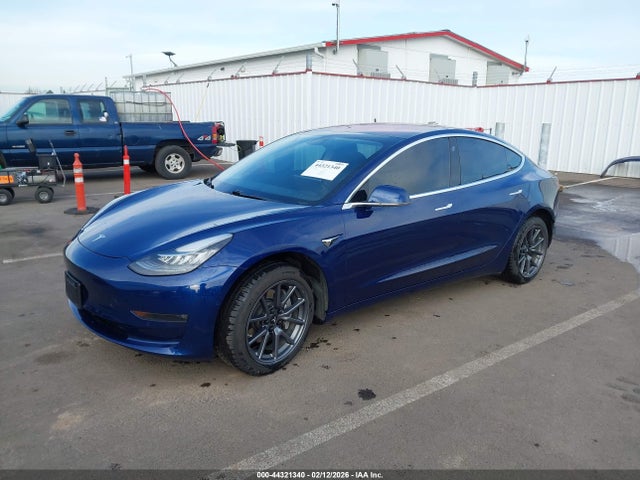 2018 TESLA MODEL 3 5YJ3E1EAXJF014576 Photo 1