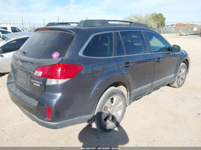 44321347 :رقم المزاد ، 4S4BRBFC7A3329169 vin ، 2010 Subaru Outback 2.5i Premium مزاد بيع