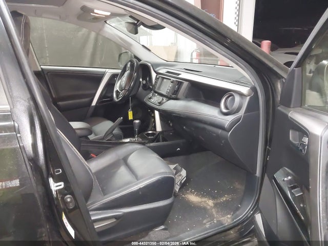 2017 TOYOTA RAV4 HYBRID JTMDJREV2HD136626 Photo 4