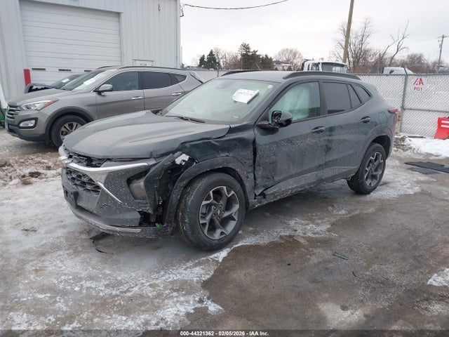 2025 CHEVROLET TRAX KL77LHEP3SC244542 Photo 1