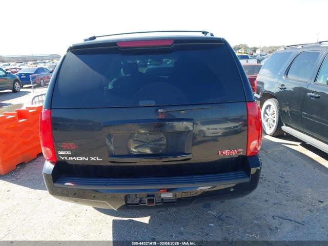 2011 Gmc Yukon Xl 1500 Slt მანქანა იყიდება აუქციონზე, vin: 1GKS2KE3XBR300505, აუქციონის ნომერი: 44321419