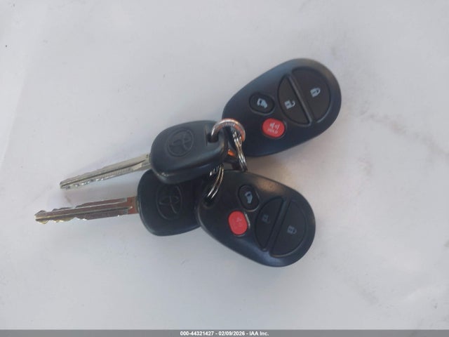 2007 Toyota Sienna Le მანქანა იყიდება აუქციონზე, vin: 5TDZK23C67S072220, აუქციონის ნომერი: 44321427