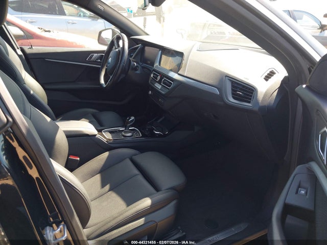 2022 BMW 228 GRAN COUPE WBA53AK04N7L02340 Photo 4