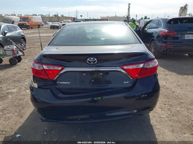 4T1BF1FK5GU200778 Toyota CAMRY SE