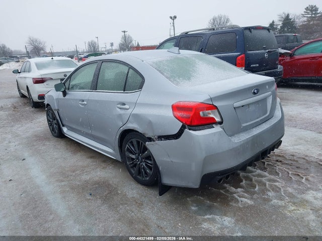 2015 SUBARU WRX JF1VA1A67F9805368 Photo 2