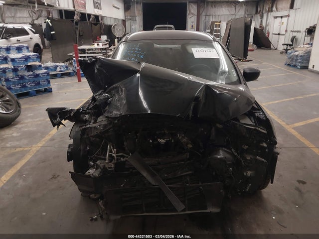 1FADP3F26JL211605 Ford FOCUS SE