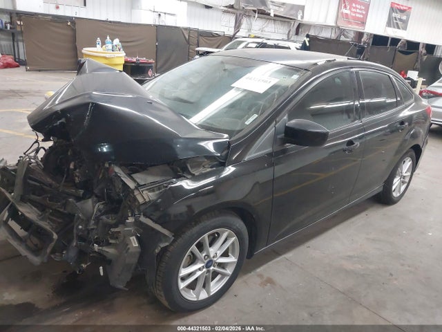 2018 FORD FOCUS 1FADP3F26JL211605 Photo 1