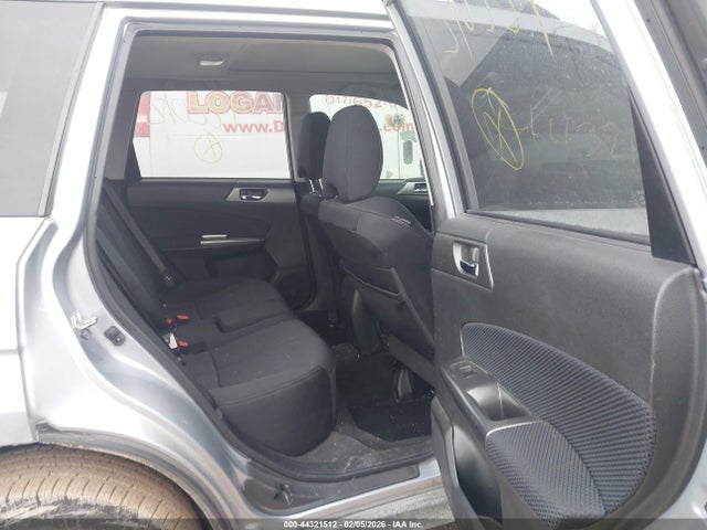 44321512 :رقم المزاد ، JF2SHADC5DH422012 vin ، 2013 Subaru Forester 2.5x Premium مزاد بيع