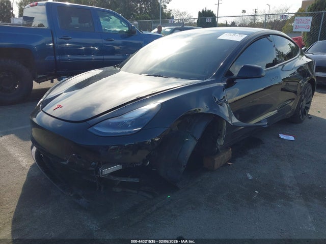Продажа на аукционе авто 2022 Tesla Model 3 Performance Dual Motor All-wheel Drive, vin: 5YJ3E1EC5NF275556, номер лота: 44321535