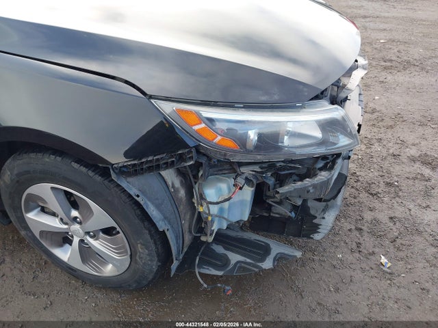 KIA OPTIMA HYBRID 2015 KNAGM4AD4F5079371 Image 21