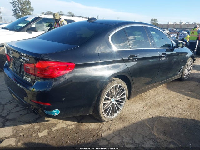WBAJA9C01LCD32095 BMW 530e Iperformance