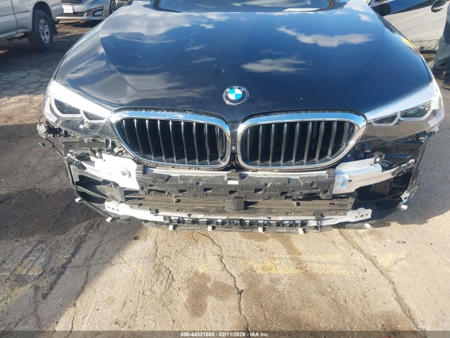 WBAJA9C01LCD32095 BMW 530e Iperformance