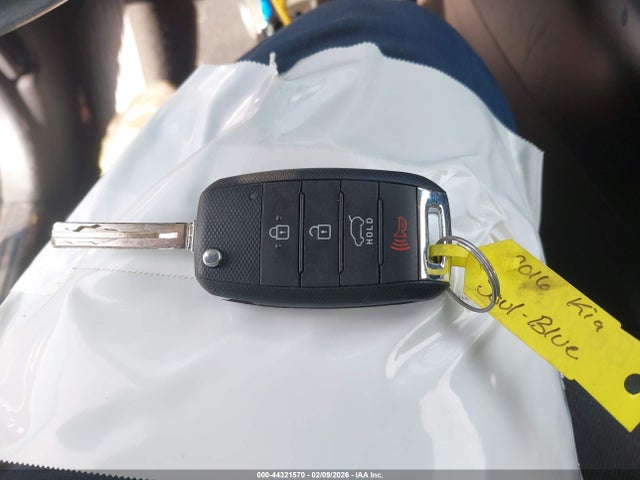 KIA SOUL + 2016 KNDJP3A54G7335906 Image 11