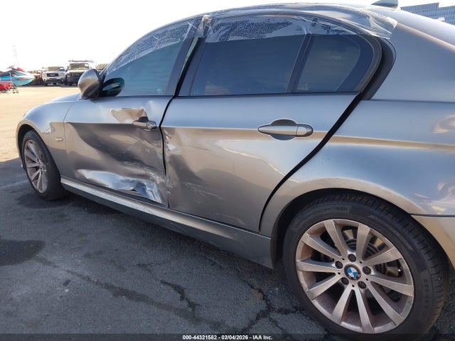 Aukcja sprzedaży 2011 Bmw 328i, vin: WBAPH5C55BA445212, numer aukcji: 44321582