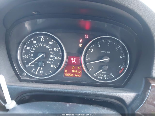 Aukcja sprzedaży 2011 Bmw 328i, vin: WBAPH5C55BA445212, numer aukcji: 44321582
