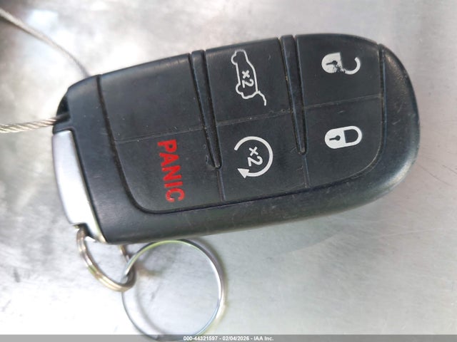44321597 :رقم المزاد ، 1C4RJFAG2JC502401 vin ، 2018 Jeep Grand Cherokee Upland 4x4 مزاد بيع
