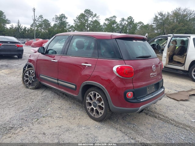 ZFBCFADHXFZ030194 Fiat 500L TREKKING