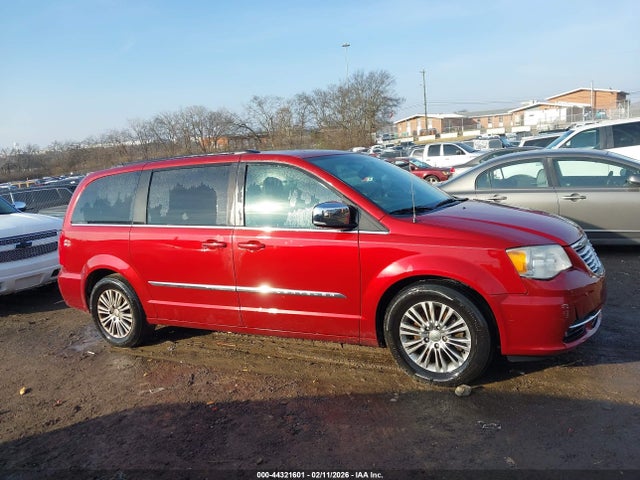 2C4RC1CG6ER231771 Chrysler Town &amp; Country Touring-l