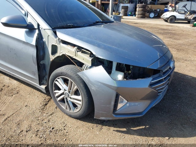 2019 Hyundai Elantra Sel მანქანა იყიდება აუქციონზე, vin: 5NPD84LF8KH404462, აუქციონის ნომერი: 44321616