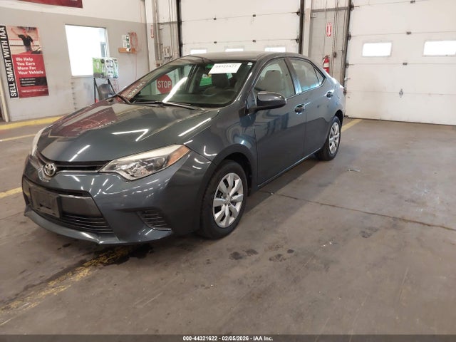 Toyota COROLLA LE 2015 2T1BURHE5FC342009 Image 2