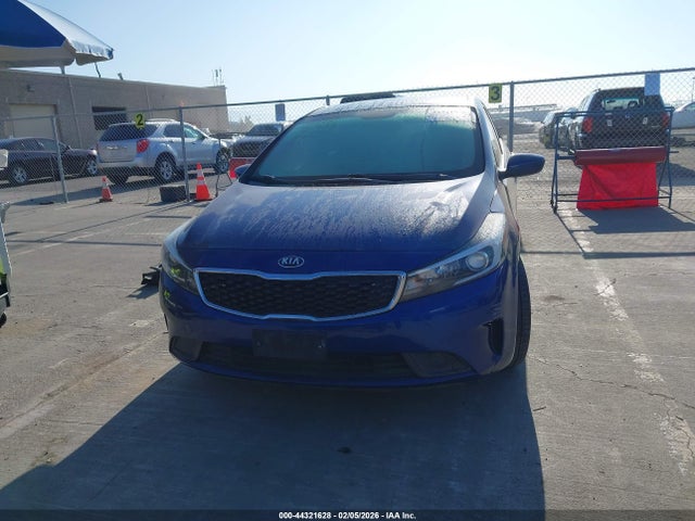 Aukcja sprzedaży 2017 Kia Forte Lx, vin: 3KPFK4A76HE142654, numer aukcji: 44321628