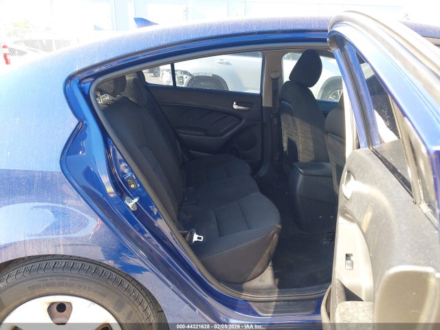 Aukcja sprzedaży 2017 Kia Forte Lx, vin: 3KPFK4A76HE142654, numer aukcji: 44321628