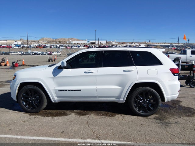 1C4RJFAG9LC110261 Jeep Grand Cherokee Altitude 4x4