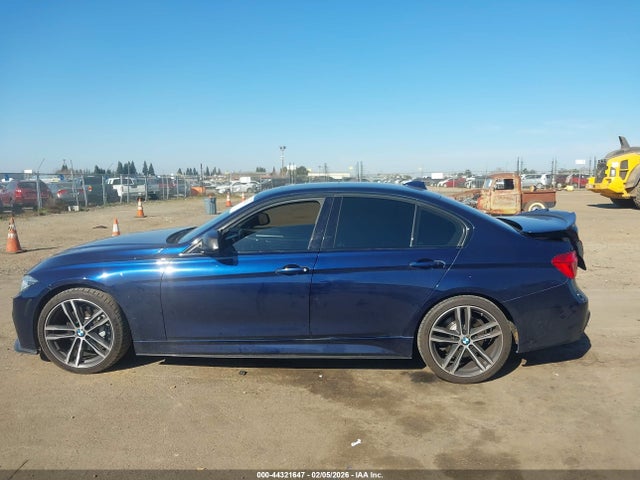 BMW 340i 2018 WBA8B3G52JNV00758 Image 14