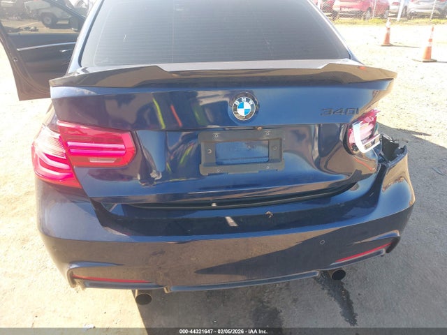 BMW 340i 2018 WBA8B3G52JNV00758 Image 6