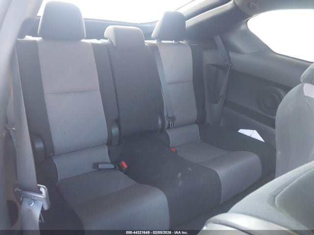 Scion TC 2015 JTKJF5C70FJ000696 Image 8
