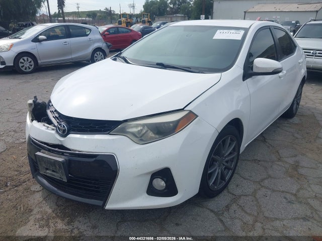 Toyota Corolla S Plus 2014 5YFBURHE6EP111134 Image 2