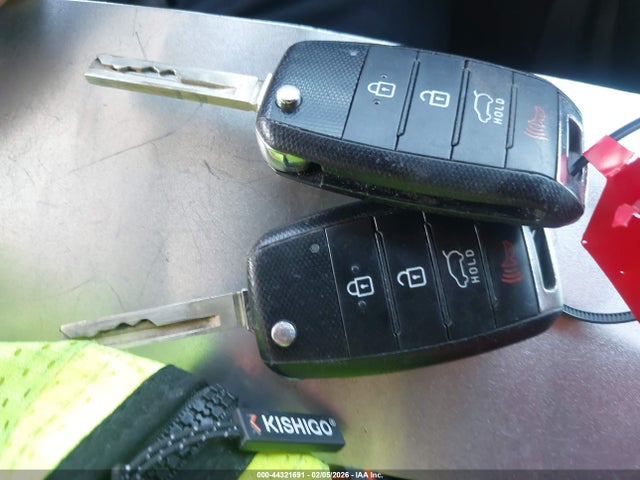 5XYPG4A34KG511525 KIA Sorento 2.4l Lx