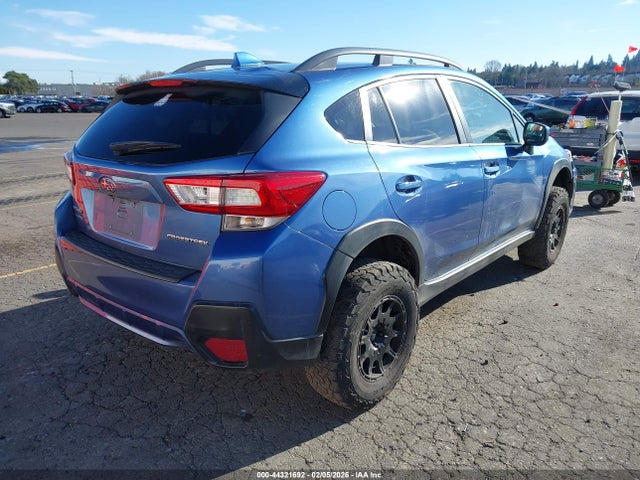 JF2GTABC9JH262669 Subaru Crosstrek 2.0i Premium