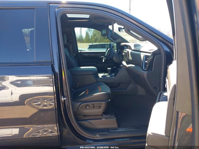 1GTUUEEL8RZ118683 GMC Sierra 1500 At4