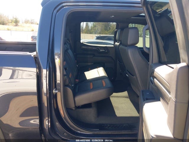 1GTUUEEL8RZ118683 GMC Sierra 1500 At4